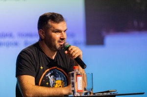 Лекция Александра Соколова «Как противостоять мракобесию» в Ельцин Центре