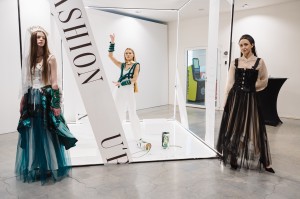 Модный показ в Ельцин Центре. Международная неделя моды UF LAB