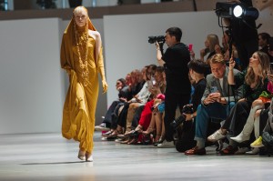 Модный показ в Ельцин Центре. Международная неделя моды UF LAB