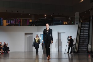 Модный показ в Ельцин Центре. Международная неделя моды UF LAB