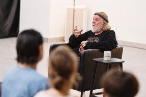 «Как смотреть и анализировать спектакль». Встреча с Олегом Лоевским