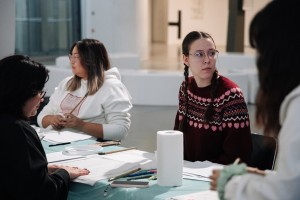 Программа «Смыслы современного Китая». Вырезание открытки с элементами цзяньчжи