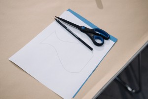 Программа «Смыслы современного Китая». Вырезание открытки с элементами цзяньчжи