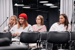 Паблик-ток «Репрезентация культуры глухих в современной драматургии и театре». Неделя глухих в Ельцин Центре. 2024 год