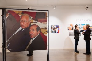 Открытие выставки Алексея Сазонова «Власть без ретуши»