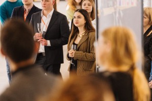 Открытие выставки Алексея Сазонова «Власть без ретуши»