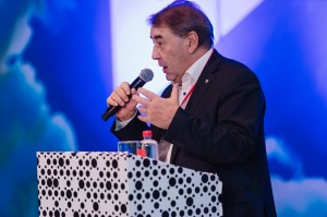 Открытое пленарное заседание конференции «1990-е: взгляд из XXI века»