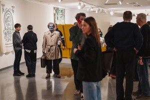 Открытие выставки «Двадцать один длинный, один короткий»