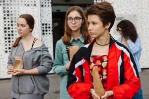 Проект «Сердце не камень» в Арт-галерее Ельцин Центра.  ред. статью Молодежная мастерская «Камень преткновения»