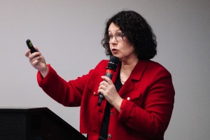 Анна Новикова. «Как медиа меняют социальные связи?»