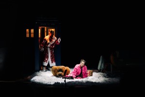 Новогодний спектакль для взрослых «Стыдно быть несчастливым»