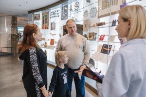 Инклюзивное занятие «Уральский ковёр» в Ельцин Центре