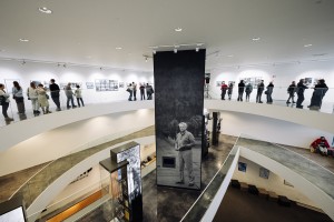 Открытие персональной выставки Сергея Рогожкина «Моментальная фотография»