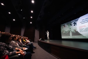 Лекция Андрея Подзолкова «Инсулин: свой среди чужих, чужой среди своих»