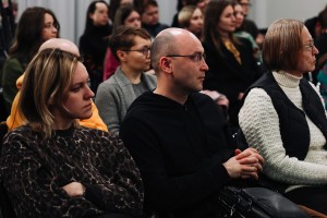 Анна Новикова. Китч, мемы и «эстетика слишком многого»