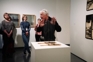 Кураторская экскурсия Виктора Мизиано по выставке «Владимир Куприянов. Возвращение времени»