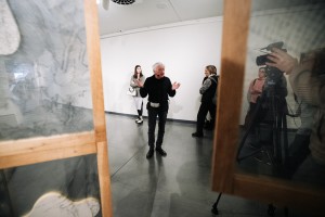 Кураторская экскурсия Виктора Мизиано по выставке «Владимир Куприянов. Возвращение времени»