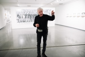 Кураторская экскурсия Виктора Мизиано по выставке «Владимир Куприянов. Возвращение времени»