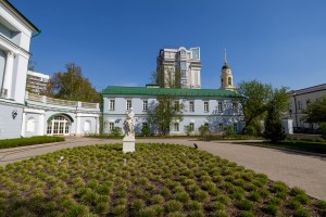 Усадьба Долгоруковых-Бобринских на Малой Никитской в Москве