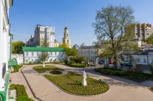 Усадьба Долгоруковых-Бобринских на Малой Никитской в Москве