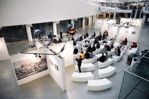 «Она запомнилась по дням». Поэтическая антология войны