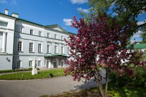 Усадьба Долгоруковых-Бобринских на Малой Никитской в Москве