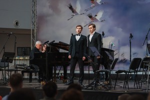 Праздничный концерт ко Дню Победы