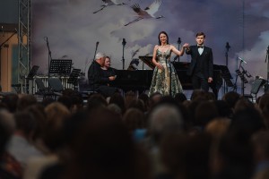 Праздничный концерт ко Дню Победы