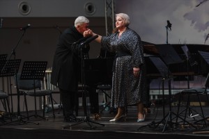 Праздничный концерт ко Дню Победы