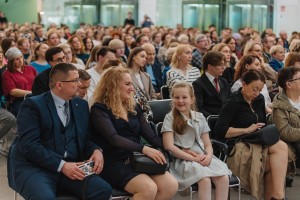 Праздничный концерт ко Дню Победы