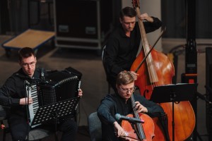 Праздничный концерт ко Дню Победы