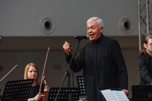 Праздничный концерт ко Дню Победы