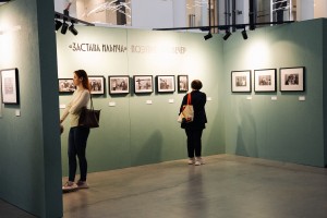 Пресс-тур по выставке Генриетты Перьян «Оттепель. Фото на память»