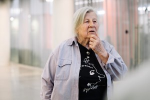 Пресс-тур по выставке Генриетты Перьян «Оттепель. Фото на память»