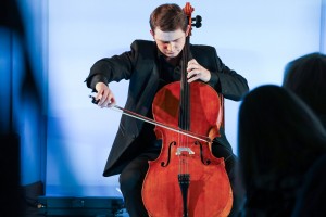 Концерт виолончелиста Андрея Ефимовского
