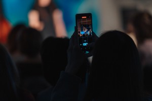 «Хокку», «Услышанное» и «Монологи предметов». Показ итогов лаборатории проекта «Простые действия»