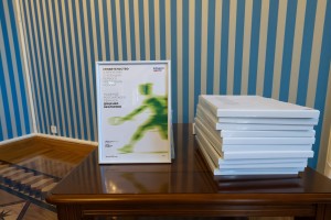 Вручение сертификатов теннисным стипендиатам в Ельцин Центре