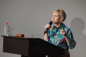 Лекция Елены Козьминой «Философская сатира»