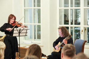 «Музыкальное путешествие с Юга на Север»: Елена Ревич и Дмитрий Илларионов