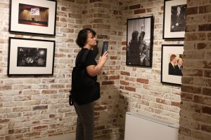 Открытие выставки «Кадровый голод. Алексей Сазонов»