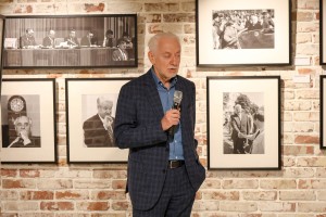 Виктор Лошак. Открытие выставки «Кадровый голод. Алексей Сазонов»