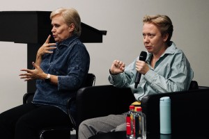 Лекция Екатерины Мигицко «Профессиональный театр глухих. Искусство и идентичность»