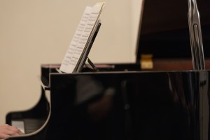 Концерт в усадьбе Долгоруковых-Бобринских: Ольга Артюгина и Оксана Ралкина. «Неуловимое барокко: на границе времен»