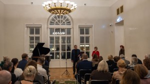 Концерт в усадьбе Долгоруковых-Бобринских: Ольга Артюгина и Оксана Ралкина. «Неуловимое барокко: на границе времен»