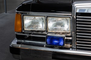 Автомобиль президента — лимузин представительского класса ЗИЛ-41052