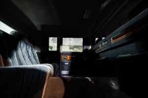 Автомобиль президента — лимузин представительского класса ЗИЛ-41052