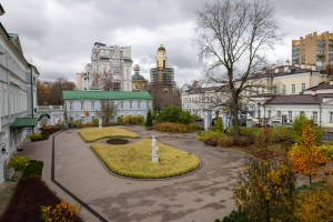 Усадьба Долгоруковых-Бобринских. Фасады. Октябрь 2025