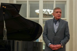 Концерт пианиста Ильи Папояна «Русские гении»