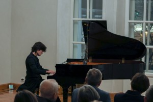 Концерт пианиста Ильи Папояна «Русские гении»