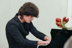 Концерт пианиста Ильи Папояна «Русские гении»